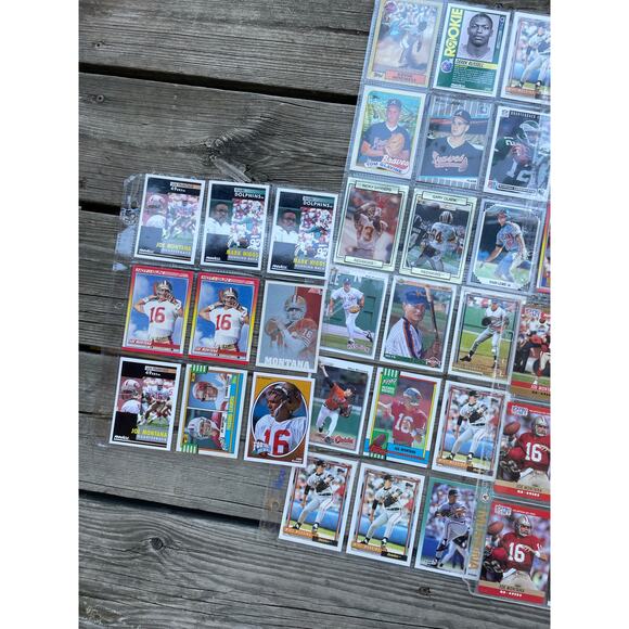Lot of 72 Baseball and Football Cards - Picture 9 of 16
